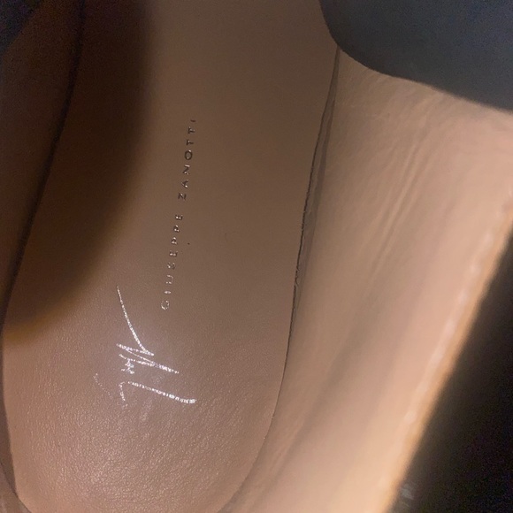 Giuseppe Zanotti Kris Sneakers Men size 8 US Women size 9.5 US Black, red lining - Picture 7 of 7